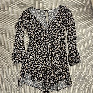 American Eagle romper